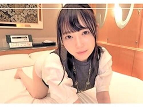 【素人ハメ撮り】爆乳スレンダーな素人エロカワ美少女❤黒髪ビッチ娘がフェラからの爆弾デカパイ揺らしむっちむちお尻を味わう♡