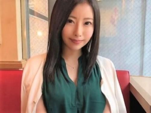 【素人ハメ撮り】元某大手企業に勤めていた立ち振る舞いが優雅な細身美人！エロゴラスイッチONで全神経で快感を貪る元OL！