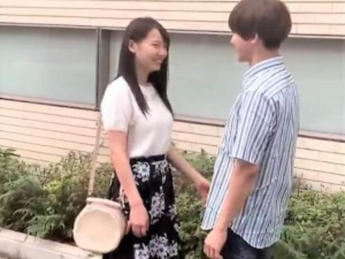 【素人ナンパ】「お酒呑めるようになりました//」小学校の先生になりたい清楚系なおっぱい美人が巨根をフェラ＆中出しSEX