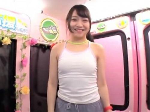 【MM便】「え～www❤」走っていた美人お姉さんナンパ❤フェラ騎乗位バックで汗ばみ蒸れたおまんこに巨根ぶっこみ❤