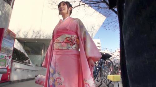】晴れ着姿の押しに弱いMっ気美女にマジガチ生中出し