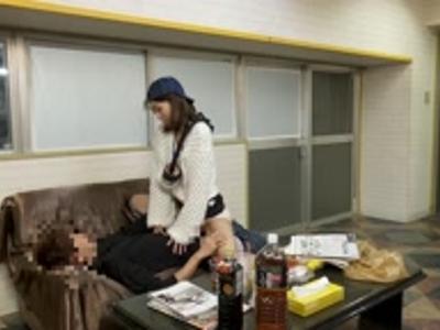 (おっぱい&エロ動画)『やめて下さい…』新人ADに強制セクハラ！ゴム無しされて膣内射精された女子社員！抜け確定