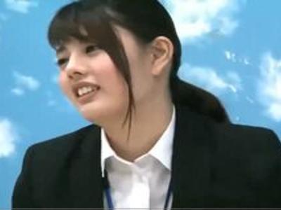 SOD新人ADを騙して女優の代わりにHまでさせちゃった！戸惑いながらも感じまくり<最高!!女子社員>