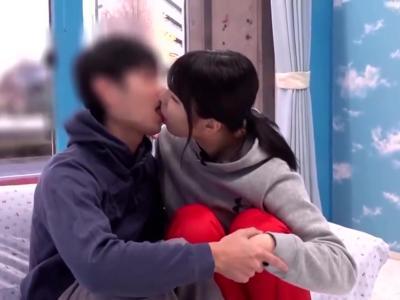 (外見える!?&JD)【エロエロカー】体育大の学生に童貞君のお願い聞いてください企画！何度でも見たくなるエロ動画