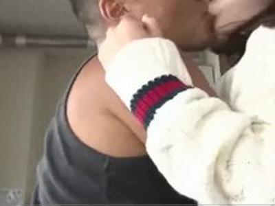 【企画&美乳】ノーブラミニスカ姿でごみ捨てに来た近所の奥様に我慢できなくなってその場でレイプ！そそる体の美女