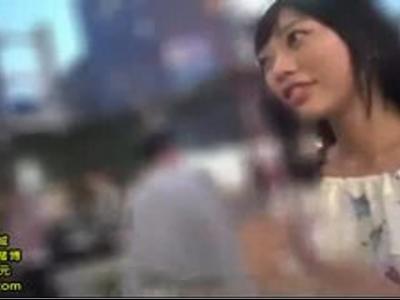 【ドキュメンタリー&桐谷まつり】爆乳お姉さんとホテルでカーテン全開のプチ露出H！激ピストンされておっぱい揺れまくり！これヤバすぎ