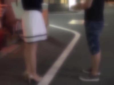 (人妻&主婦)超絶美人な美乳の人妻が初対面の男と即ハメ！激しいズボズボで感じまくりの寝取りH！抜きすぎ注意な動画