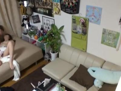 (人妻ナンパ&素人ナンパ)イケメン男子が熟年女性を部屋に連れ込んで浮気生出しファック隠し撮り！セクシーな女の子のスケベ動画