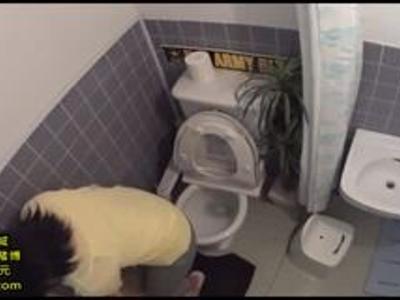 エロい体の熟女を部屋に連れ込んでH！生ピストンして大量膣内射精<最高!!スケベ>