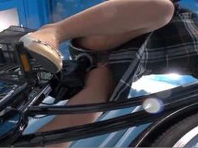 【マジックミラー&企画】ナンパした奥様がアクメ自転車で大量潮吹きからのムラムラが我慢できなくなってそのままH！そそる体の美女