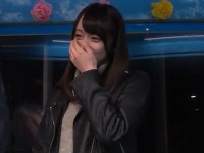 【マジックミラー&カップル】彼氏持ちのイケてるギャル娘をおもちゃ責め！固定バイブでイキまくってそのまま寝取りH！セクシーな女の子の18禁動画