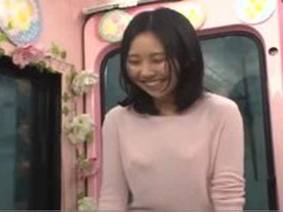 (巨根&18禁)大きなおっぱいの美女が巨根素股！そのまま挿入して激ピストンで感じまくり！ギンギン決定