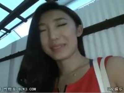 (美乳&18禁)ヤリマン美女が男性宅を訪問して濃厚H！チンポをあさるセクシー美女！ドキドキしちゃうくらいの激エロ動画