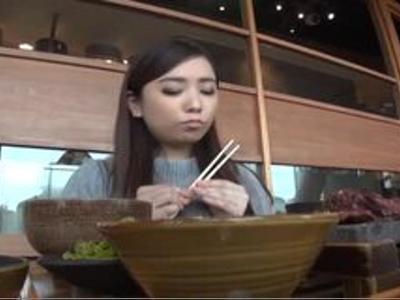 (美乳&18禁)『中に出していいよ♡』超絶綺麗なSS級女子大生とホテルでゴム無し膣内射精H！お肌ピチピチな美女