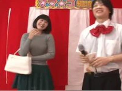 (美乳&18禁)素人娘が綱渡りゲーム！おまたを縄でスリスリされて感じちゃう美少女にエッチな罰ゲーム！エッチすぎ動画