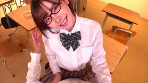文系女子がこっそり即ズボ誘惑囁き時短中出し 深田えいみ