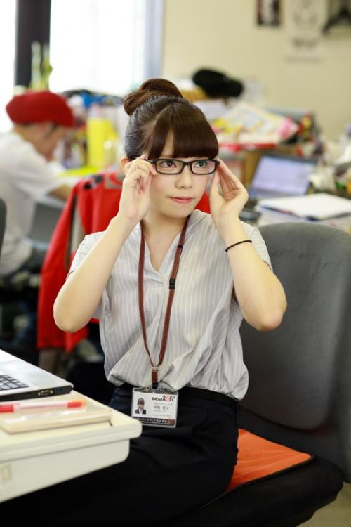 [ SOD女子社員] Webプロモーション部入社1年目 中原愛子（24） 史上最高恥ずかしがり！