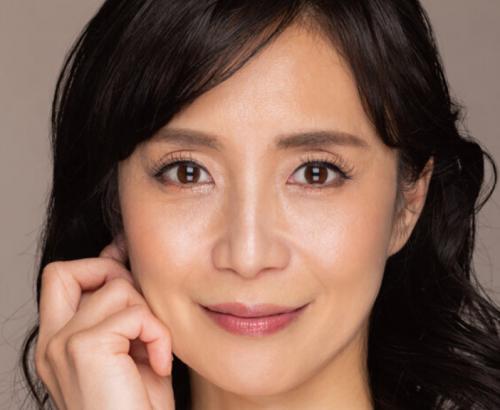 【平岡里枝子】性的な魅力をいっぱい放っている美人の奥さんがホテルで楽しむ濃密ハメ撮りエチエチプレイ