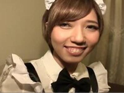 【外国人×18禁】メイドコスしたロリ顔の外国人をナンパしてH！お肌ピチピチな美女