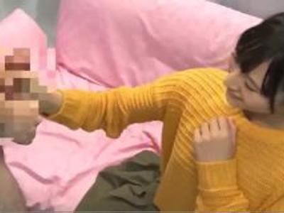 【ナンパ×18禁】素人美少女が早漏男性の悩み解決！チン舐抜き＆H！購入して何度も見たいAV