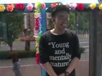 【エロ動画×スレンダー】彼女をミラー号に連れ込んで性行為！ミラー越しに恋人を見ながらイキまくる！勃起しちゃうよ