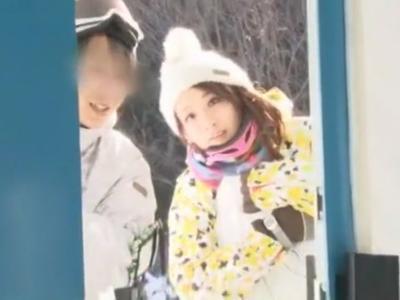 【マジックミラー×NTR】【マジックミラー号】雪山で彼氏持ちの女の子をなし崩しにNTRエッチ！♡♡なエッチな動画