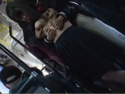 【女子校生×18禁】学校帰りの美少女JKをレイプ！制服着衣でピストンされて恥ずかしそうに感じまくり！絶対興奮しちゃうエロ動画