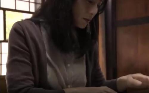 【ヘンリー塚本】意識を失った母親に欲情しレイプする息子　身動きが取れない事をいいことにやりたい放題