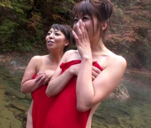 【熟女温泉】巨乳豊満エロボディのAV女優が温泉企画で素人男子の肉棒をぱっくり味わう