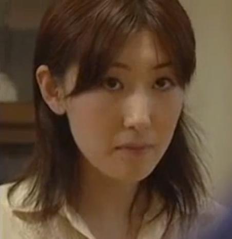 【ヘンリー塚本】欲求不満の巨乳人妻を義父が肉棒で満足させる事に　所かまわずにセックスする二人