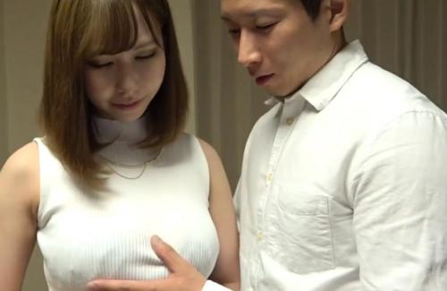 【人妻】旦那公認で不倫する美乳奥様　イケメンを自宅に招き入れて所まわず性交する！