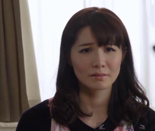 【人妻NTR】夫の上司に仕事を貰えるよう頼み込む人妻　見返りに身体を要求されて生ハメセックスをする奥様