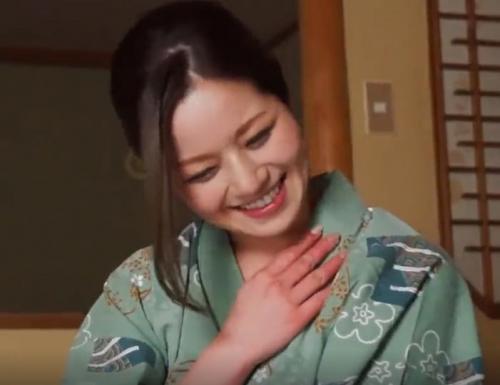 【人妻熟女】豊満エロボディの奥様が不倫旅行へハメ撮りセックス　