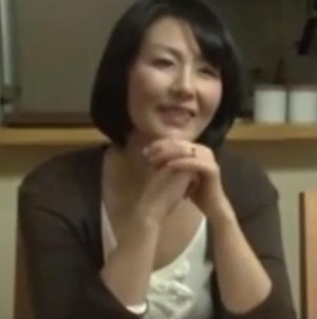 【ヘンリー塚本】実母を早く亡くした娘婿に襲われる母　固くて若い肉棒に突きまくられて女に目覚めてしまう。。。