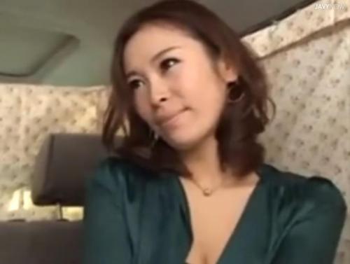 【奥様ナンパ】豊満エロボディのおばさんを口説いて手マンとクンニと電マで発情させてホテルで生ハメ中出しセックス