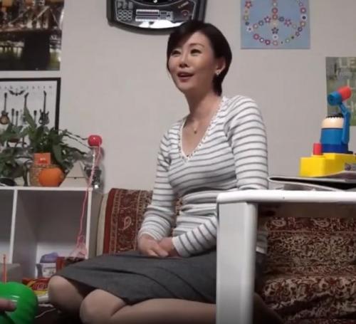 【奥様ナンパ】45歳の豊満エロボディ人妻を連れ込んで言い寄ったら生ハメセックスできた一部始終を盗撮