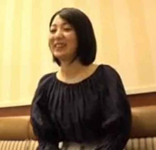 【人妻熟女】男優とのセックスが良過ぎて再びAV出演！人生で初めての中出し性交に挑戦する！