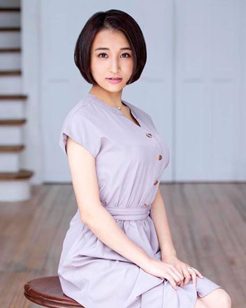 【素人奥様】本物人妻レーベル史上最高のFカップ柔餅おっぱい 片瀬千紗 30歳 AV DEBUT