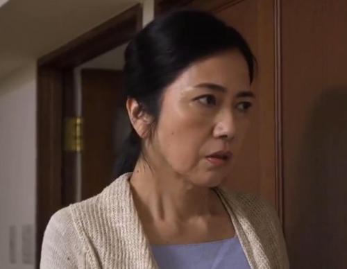 【ながえスタイル】引きこもりの息子に毎日ハメられる人妻　絶倫性欲を抑えるために母親は自らの身体を差し出す