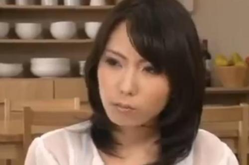 【人妻レイプ】友人の依頼でモデルを引き受ける主婦　ホテルに入るなり男に凌辱されレイプされハメ撮りまでも！有村千佳