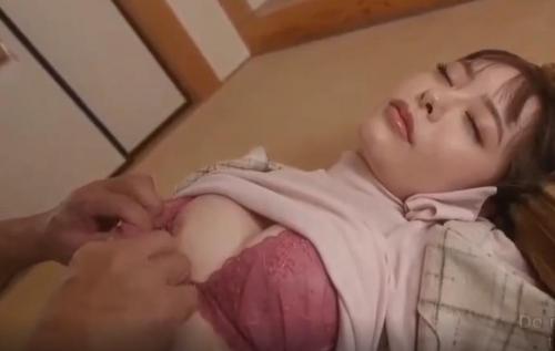 【人妻熟女】義母と喧嘩して家に来た義父 美乳妻に欲情しレイプ！絶倫肉棒の良さに気づいた奥様は旦那とは全く違う快感の虜になっていく