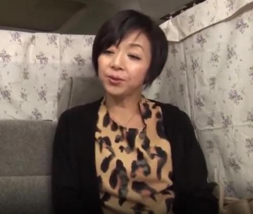 【熟女ナンパ】エロボディの人妻を口説いて手マンとクンニで発情させて生ハメ中出しセックスを決めてしまう！