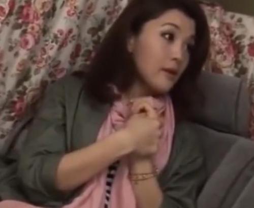 【奥様ナンパ】四十路の妖艶な人妻を口説いて電マとローターで発情させてホテルでハメ撮りセックス！