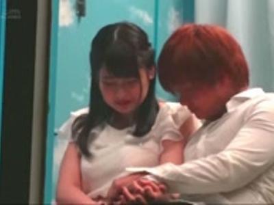 〖外見える!?+素人〗見られているとも知らずに激しくＨしちゃう清楚な女の子！妄想注意なエロ映像