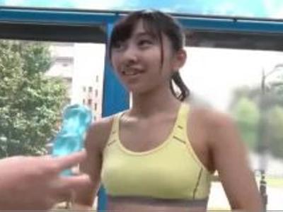 〖マジックミラー+18禁〗素人ナンパ『恥ずかしぃです♡』ルックス最高な女の子が膣圧チェックからの揉み解しH！悩殺ものの女の子