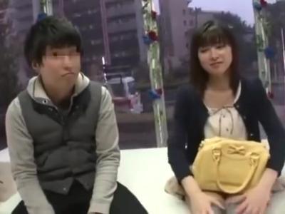 〖外見える!?+女子大生〗『恋人じゃないんだよ』異性の親友と流れに任せてSEXしちゃう女子大生！妄想注意なスケベ映像