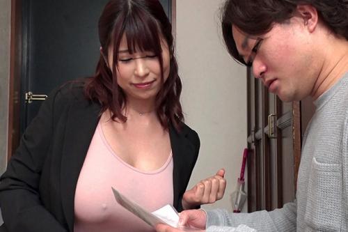 【巨乳お姉さん】生保レディのハニートラップに我慢できずに終身保険契約で生ハメ中出しファックｗｗ