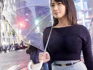 爆乳！素人セレブ人妻ナンパ！他人棒フェラ＆パイズリ騎乗位バック正常位ハメ撮り！中出し！不倫する浮気な清楚アラサー美人妻！