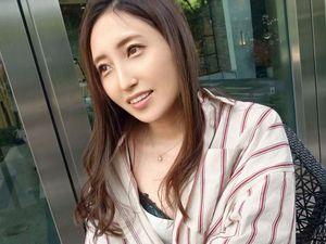 スーパー美人妻！素人の人妻ナンパ企画！ベロチュー聖水オナニー他人棒フェラ、騎乗位バック不倫セックス！浮気えろ妻！エロ動画