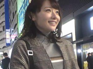 スーパー可愛い！絶対的美少女☆素人ナンパ企画！初撮り！清楚パイパン女子とフェラ69クンニ、騎乗位バック、ハメ撮り！